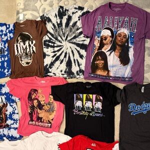 Lot of Women’s T-shirts 20 total